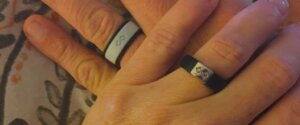 Set of Rinfit Silicone Wedding Rings With Stone-Style Bands