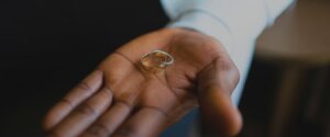 Display Your Love While Managing Your Financial Situation